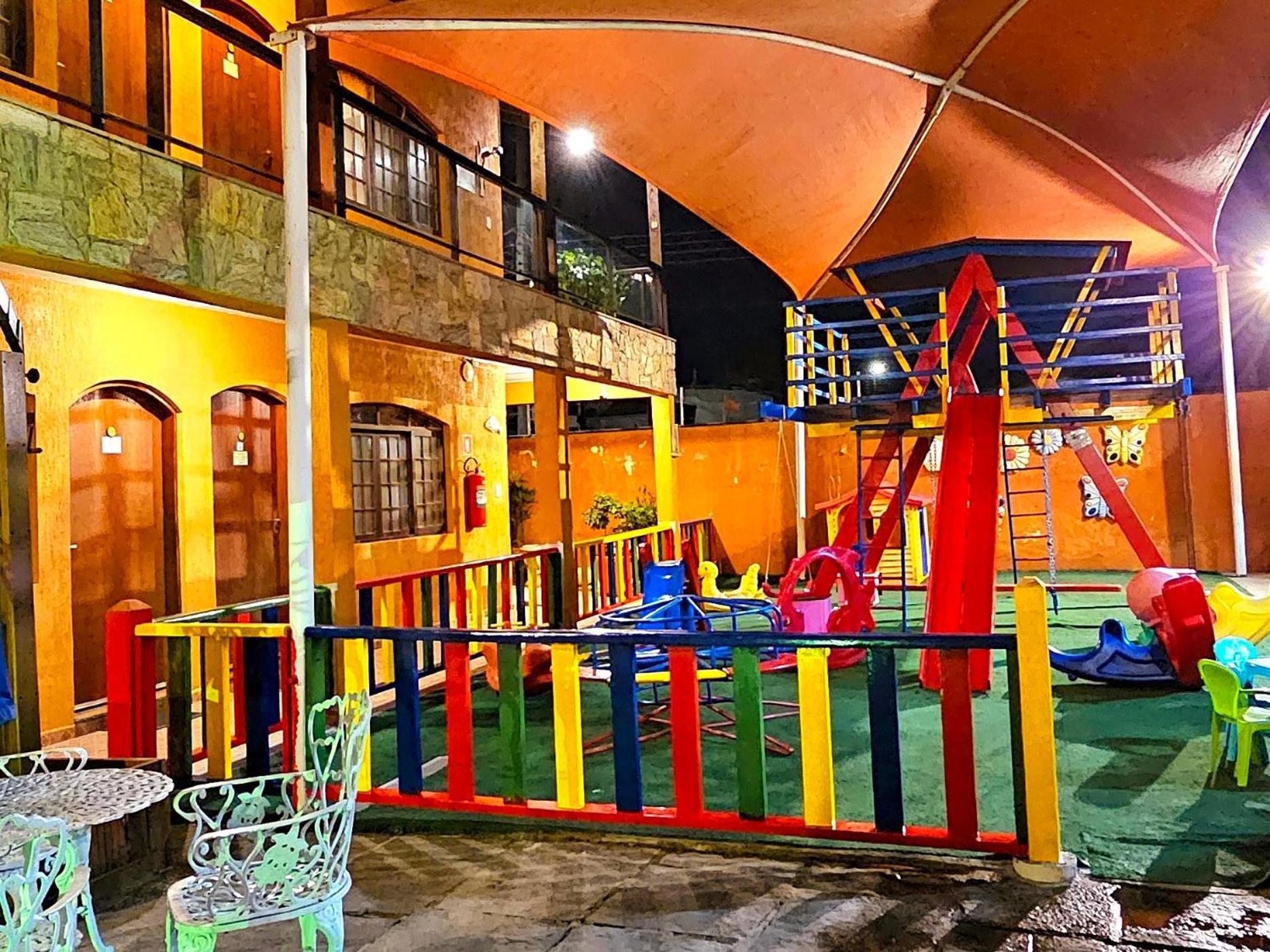 Hotel Pousada Paradise Карагуататуба Екстериор снимка