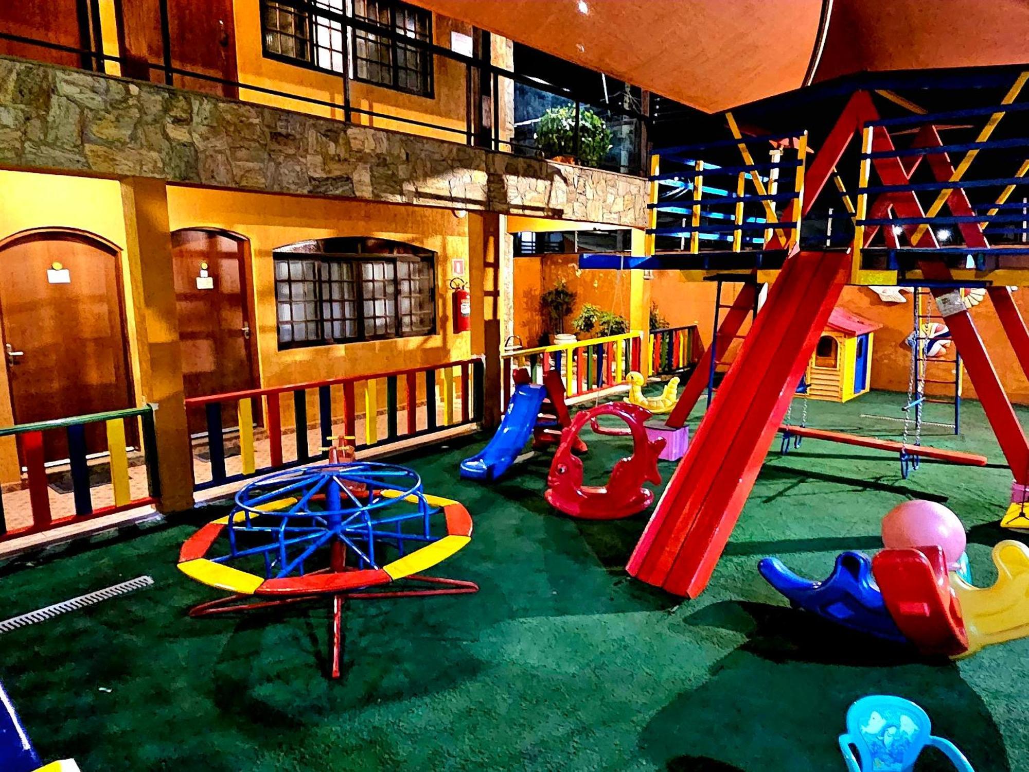 Hotel Pousada Paradise Карагуататуба Екстериор снимка